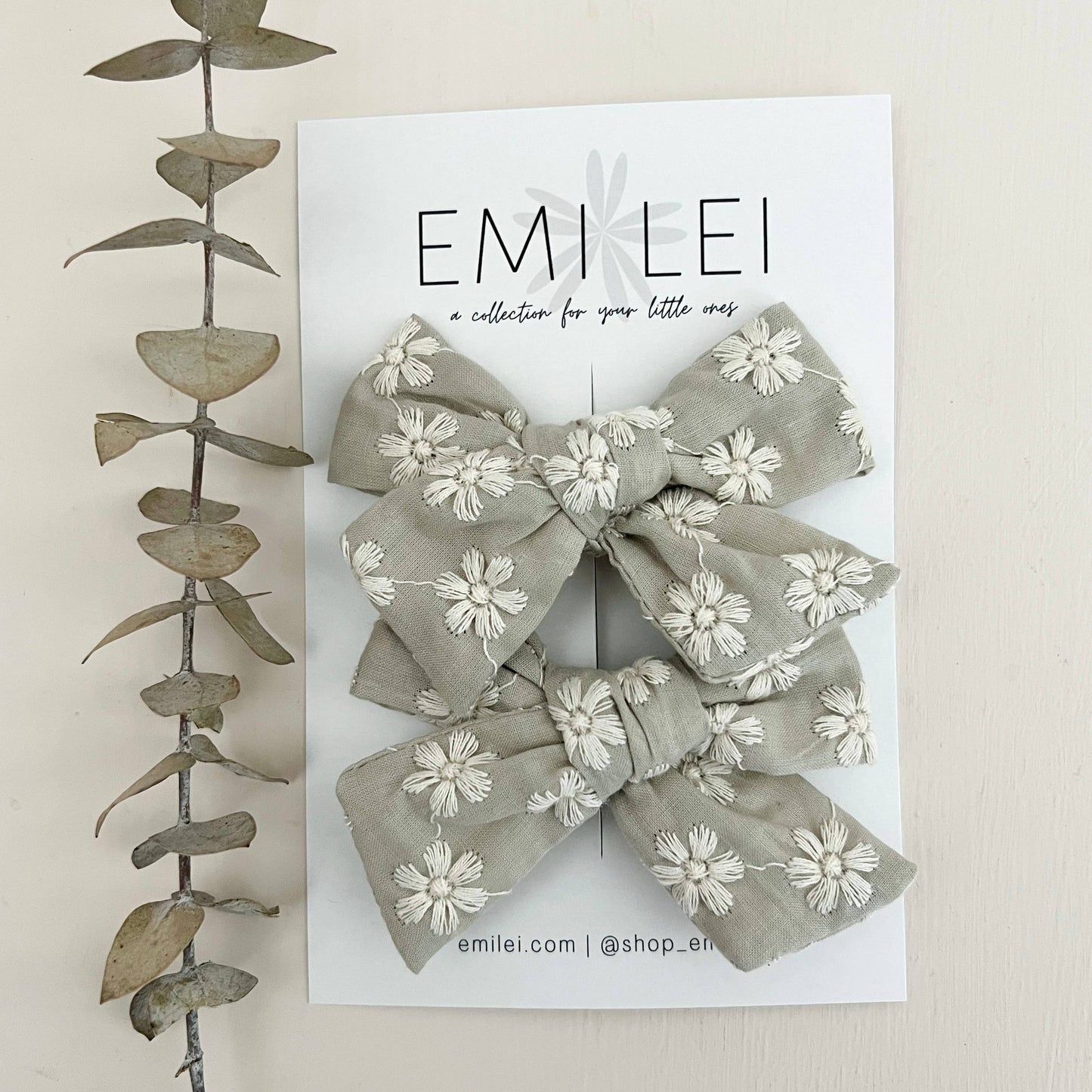 Embroidered Sage Pigtail Bow Clip Set