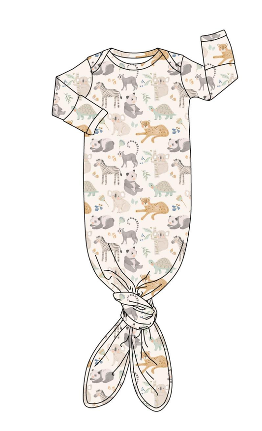 Bird & Bean® - Baby Bamboo Knotted Baby Gown + Hat Gift Set - Safari Friend