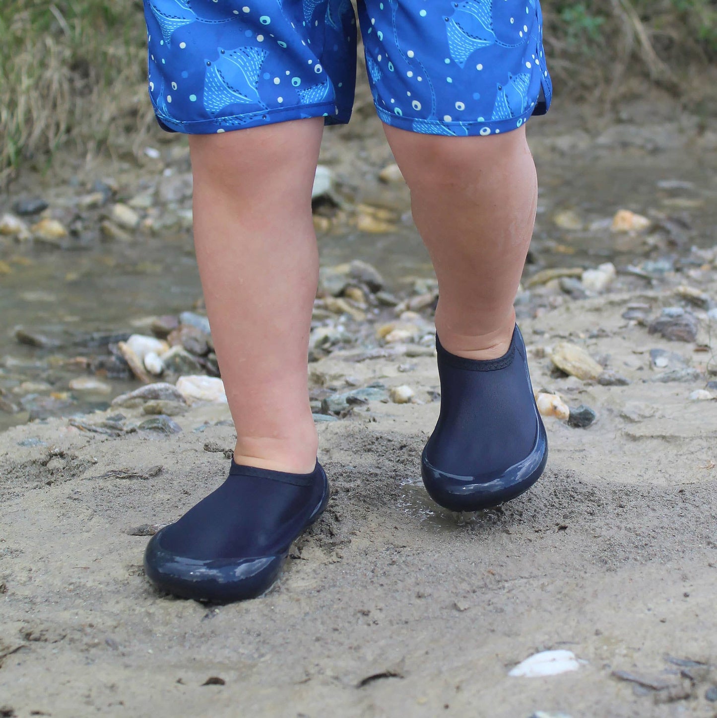 Navy | Kids Water Shoes